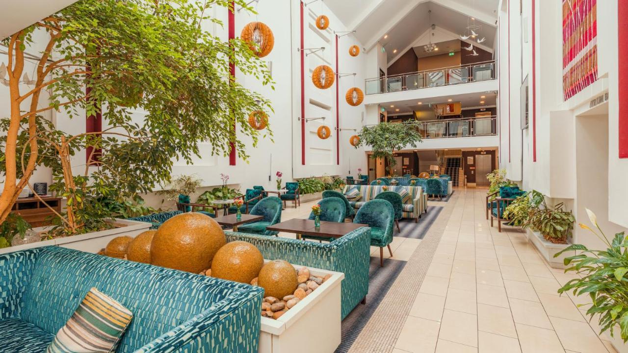 Cavan Crystal Hotel Kültér fotó
