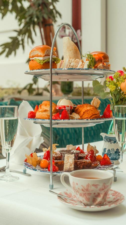Cavan Crystal Hotel Kültér fotó