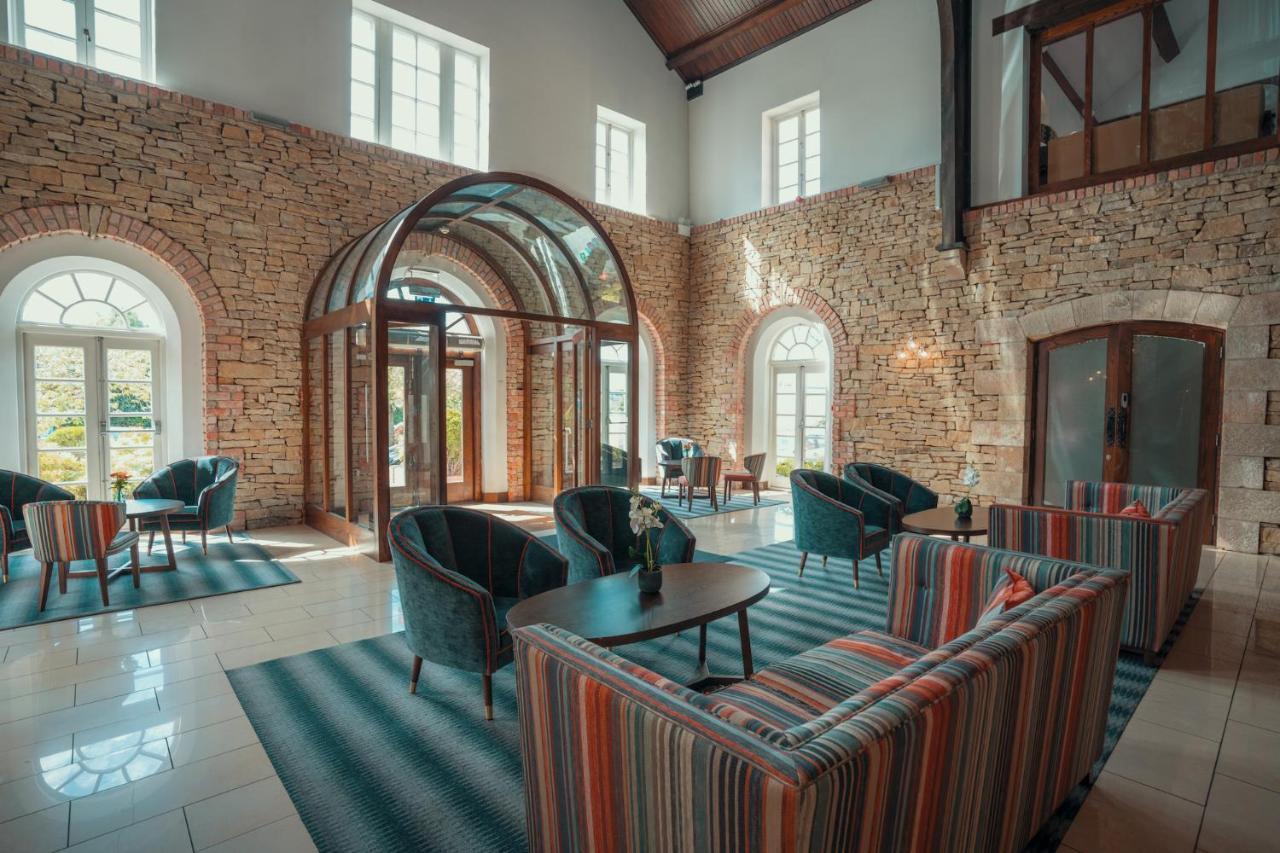 Cavan Crystal Hotel Kültér fotó